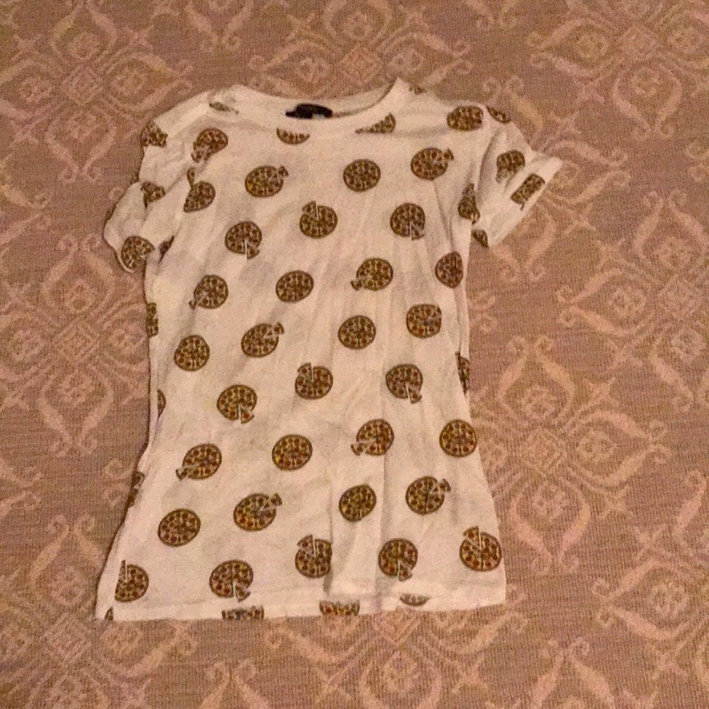 This is a forever 21 t-shirt that is lightly used